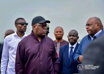 Bandundu-ville : le Président Félix Tshisekedi inspecte le port de l’Onatra et annonce des perspectives de modernisation