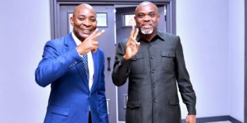 Sud-Kivu : des voix s’élèvent contre le timing d’une motion de censure visant le gouverneur Purusi