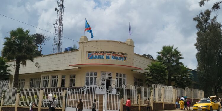 Bukavu: Le maire de la ville appelle les délégués des maisons de télécommunications à assainir leur secteur