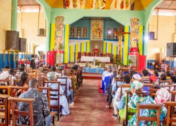 Sud-Kivu: une messe de requiem célébrée à Uvira en mémoire des victimes du massacre de Katogota
