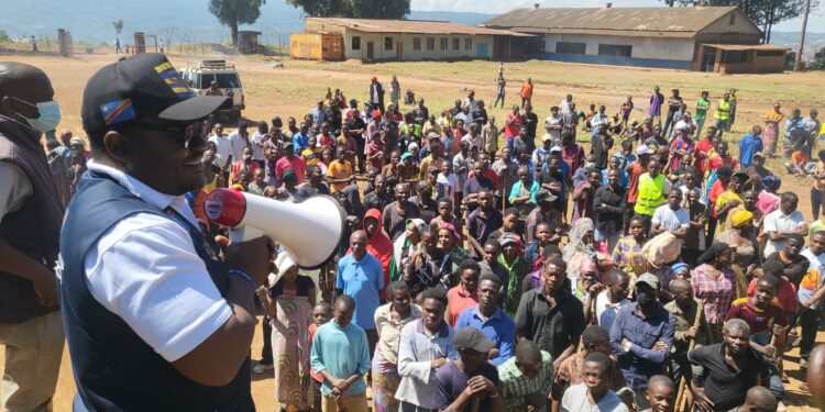 Bukavu: le maire Nicolas Kyalangalilwa mobilise la population autour de l’assainissement, de la sécurité et de la prévention contre Ebola