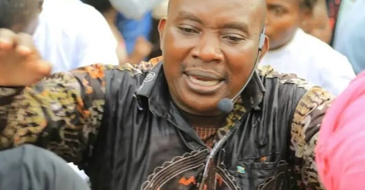 RDC : le CSAC suspend le Pasteur Jules Mulindwa pour 30 jours de toute activité médiatique